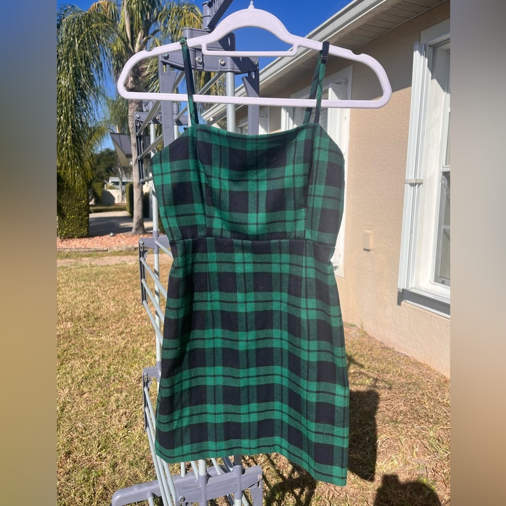 Forever 21 Green and Black Plaid Mini Dress